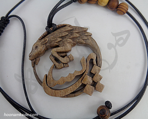 گردن-آویز-نماد-دی-و-اسم-پریسا