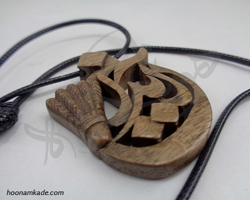 گردن آویز اسم آیدان با توپ بدمینتون